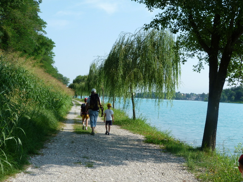 Il giro lago continua