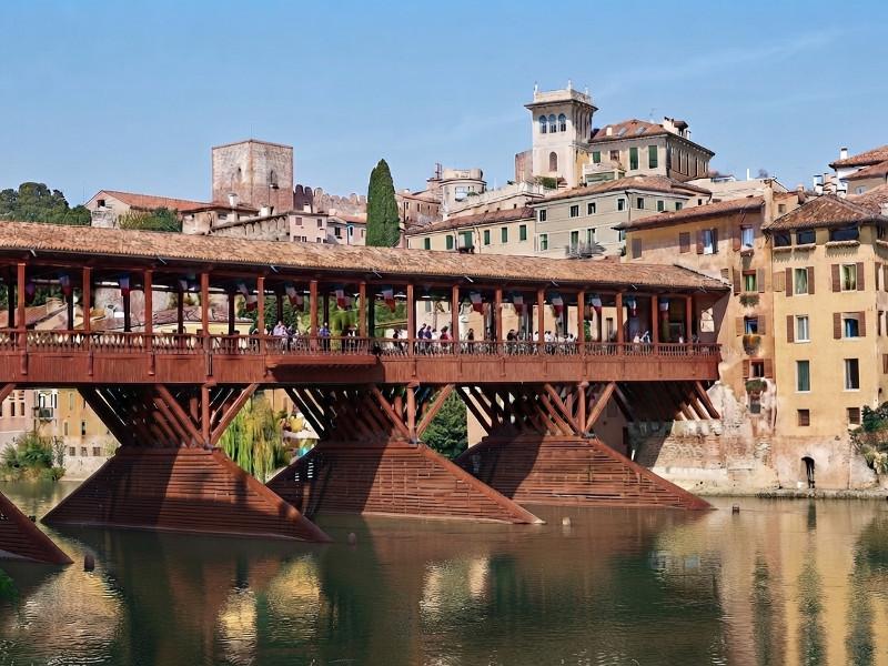 Ponte degli Alpini