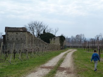 Rudere in Via Castelletto