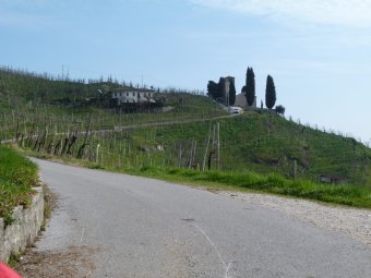Salita verso San Vigilio