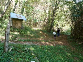 All'edicola scendiamo a destra